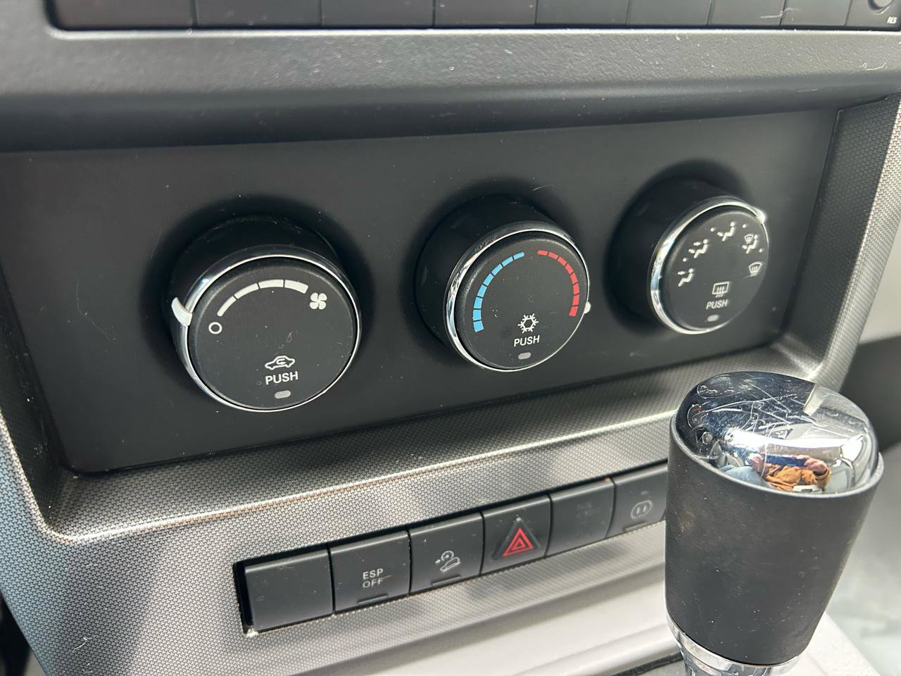 Used 2008 Jeep Liberty Sport w/ North Edition Group image 21