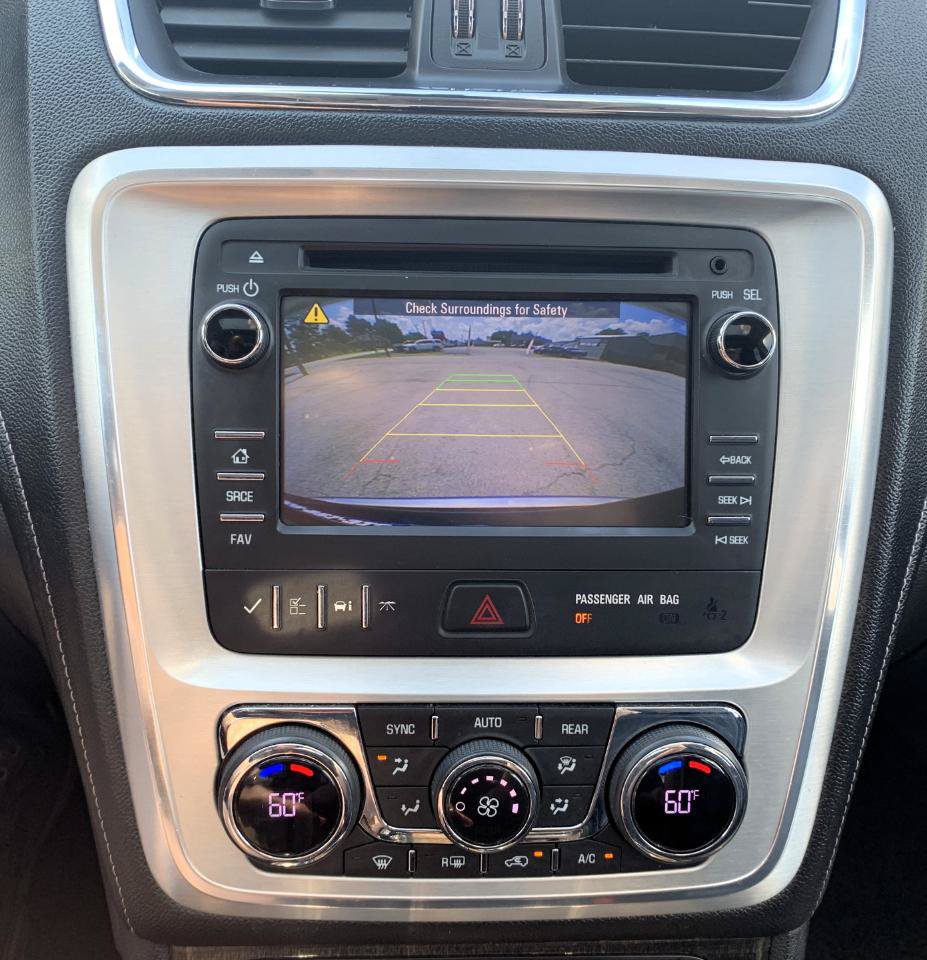 Used 2013 GMC Acadia SLT FWD image 23