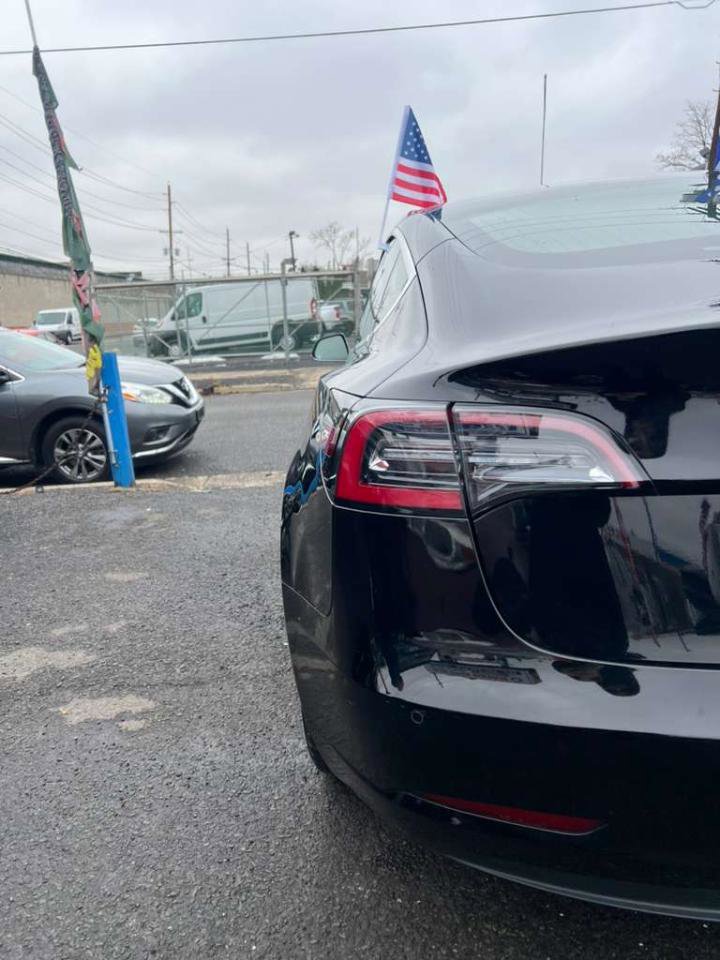Used 2019 Tesla Model 3 Standard Range Plus image 30