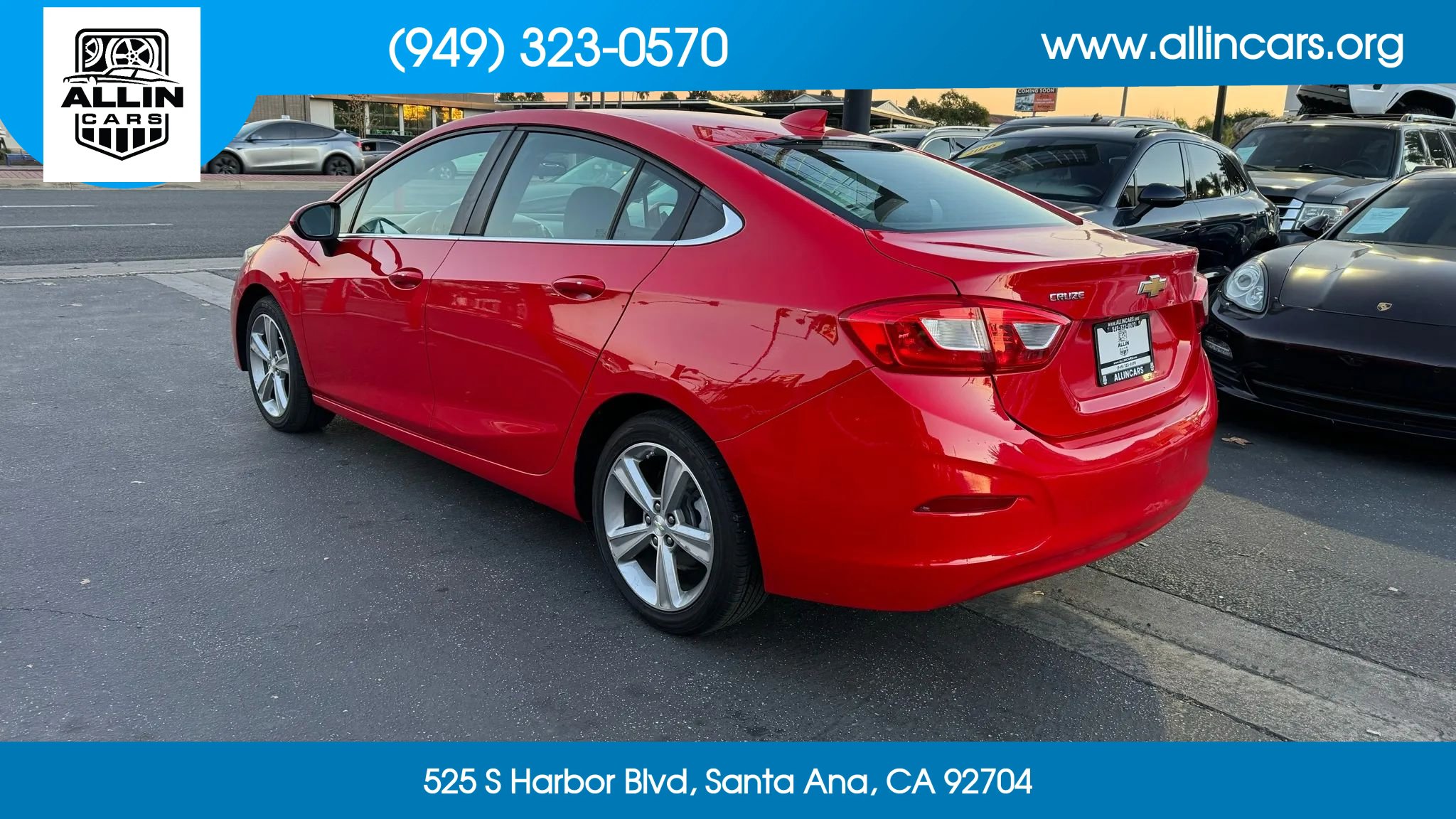 Used 2017 Chevrolet Cruze LT w/ Convenience Package image 4