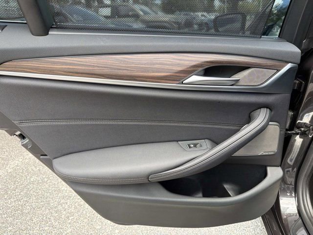 Used 2022 BMW 530i w/ M Sport Package image 13