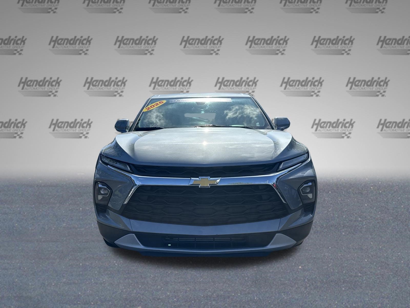 Used 2025 Chevrolet Blazer LT FWD image 3