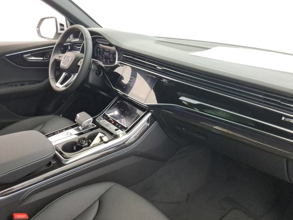 New 2026 Audi Q8 Premium Plus image 24
