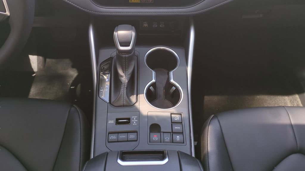 Certified 2026 Toyota Highlander XLE image 15