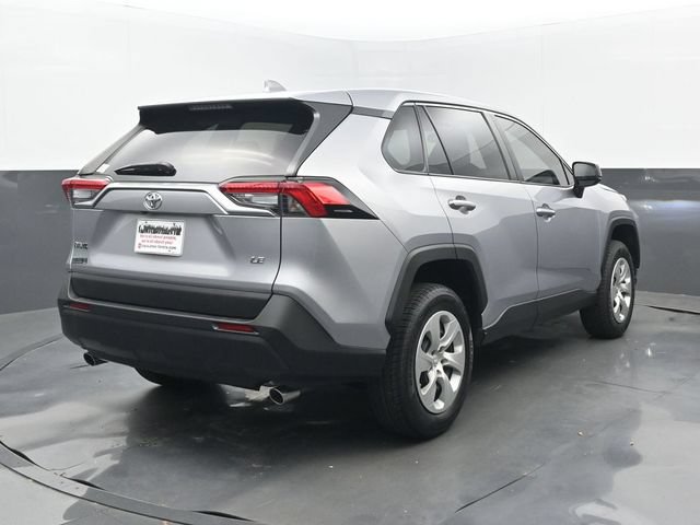 Used 2023 Toyota RAV4 LE FWD image 19