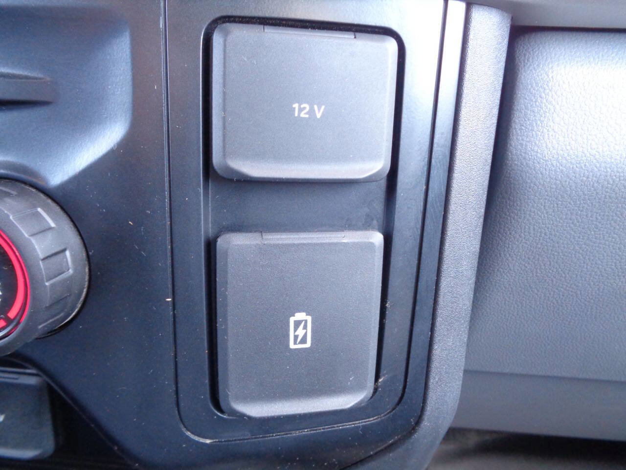 Used 2024 Ford F350 XL w/ XL Chrome Package image 38