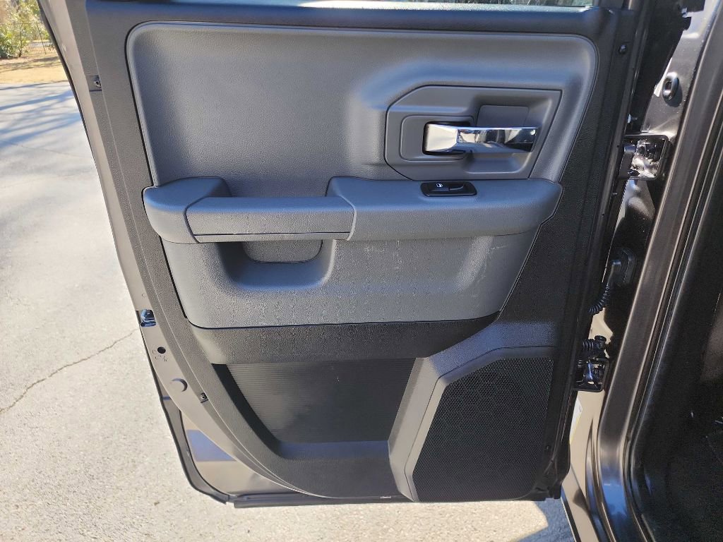 Used 2014 RAM 1500 Classic SLT image 24