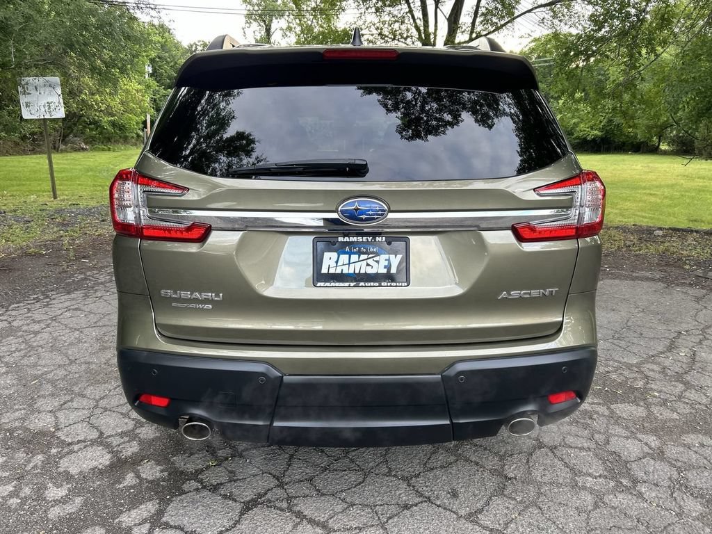Used 2023 Subaru Ascent Premium w/ Convenience Package AWD/4WD image 7