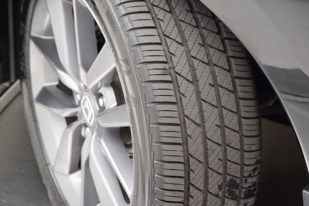 Used 2019 Honda Civic EX-L image 30