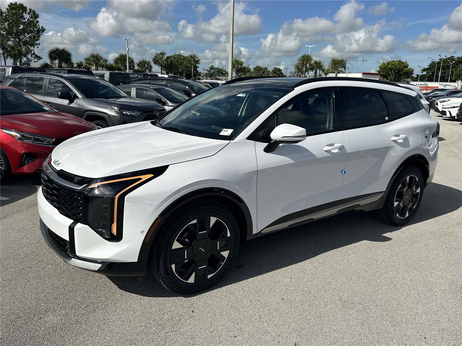 New 2026 Kia Sportage SX image 1
