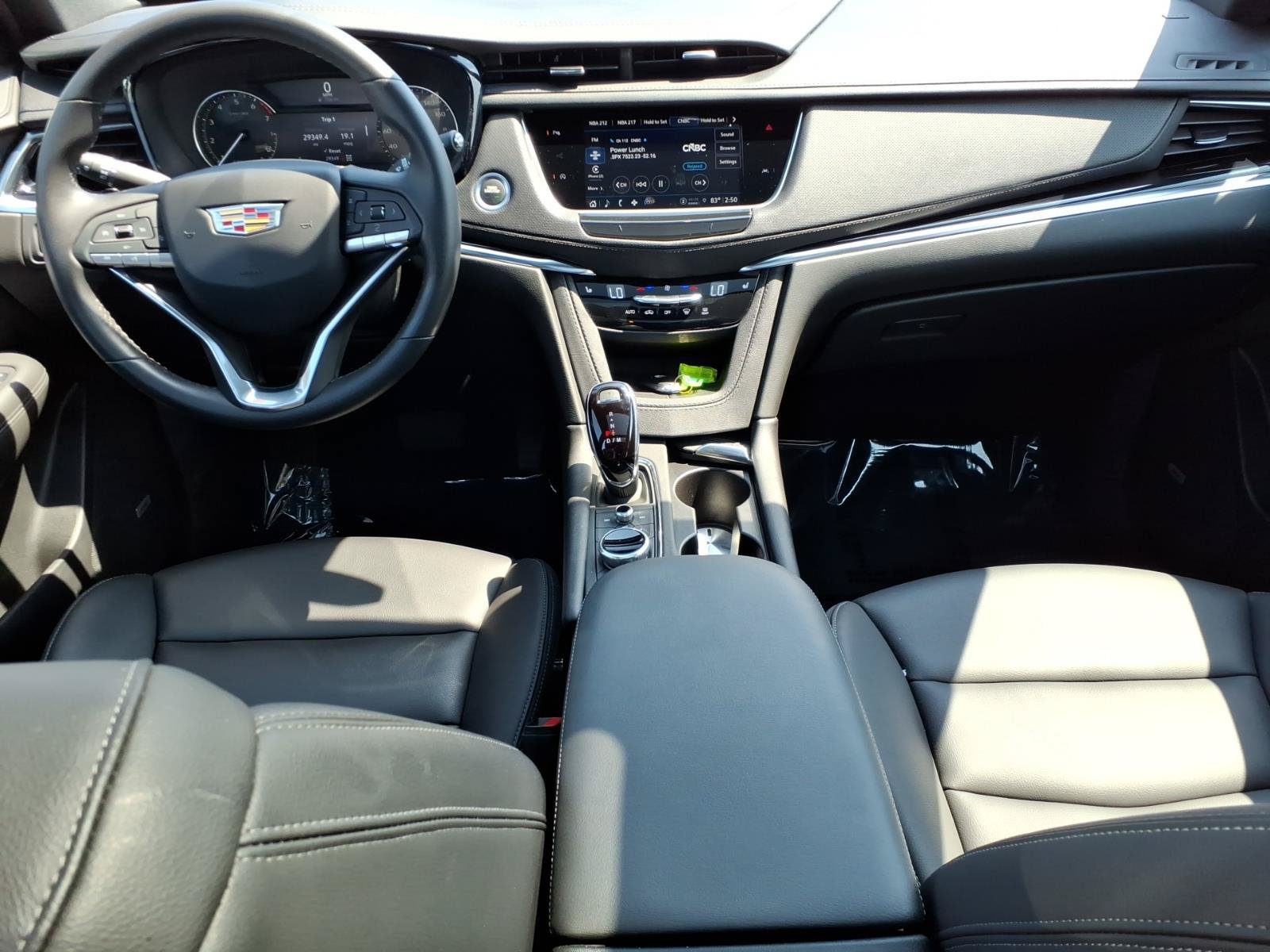 Certified 2024 Cadillac XT6 Luxury w/ LPO, Floor Liner Package AWD/4WD image 34