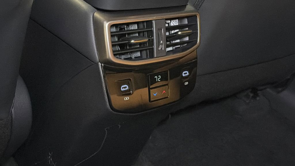Used 2024 Lexus RX 350 Premium image 17