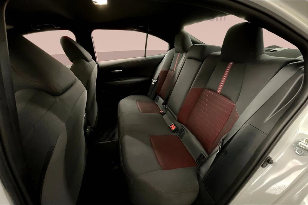 Used 2024 Toyota Corolla SE image 29