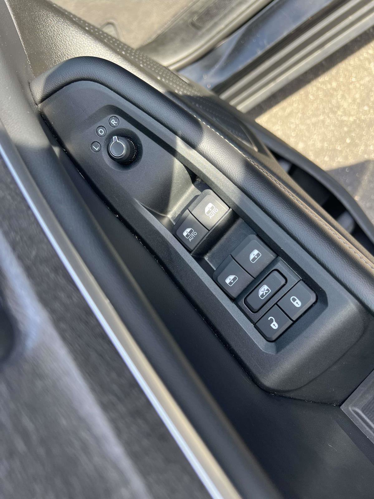 Used 2024 Jeep Grand Cherokee Limited 4xe image 18