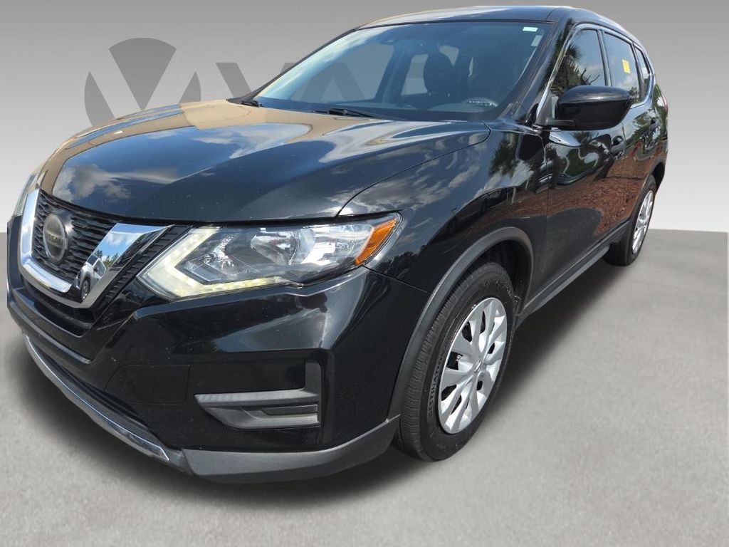 Used 2019 Nissan Rogue S FWD image 1