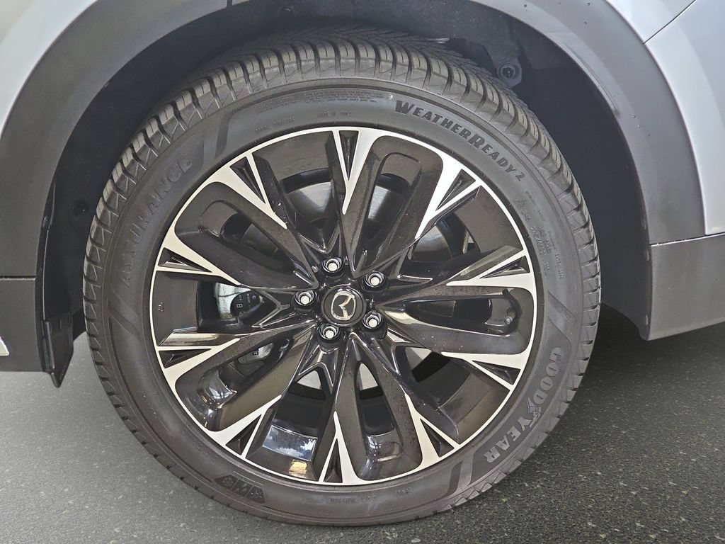 Used 2025 MAZDA CX-90 Plug-In Hybrid w/ Premium Plus AWD/4WD image 36