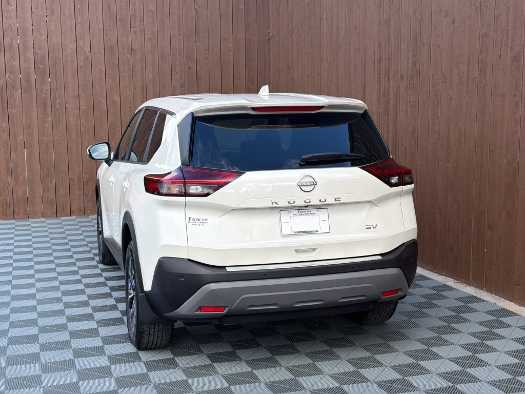 Used 2023 Nissan Rogue SV FWD image 16