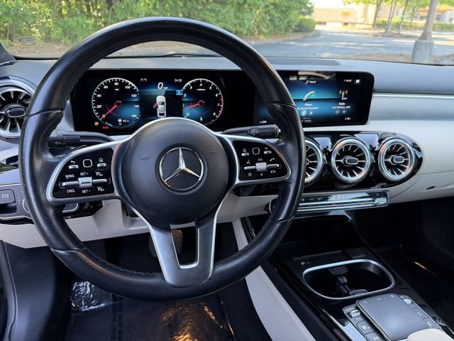Used 2022 Mercedes-Benz A 220 4MATIC image 15