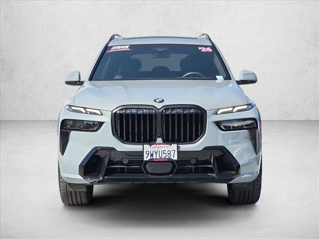 Used 2026 BMW X7 xDrive40i w/ M Sport Package AWD/4WD image 2