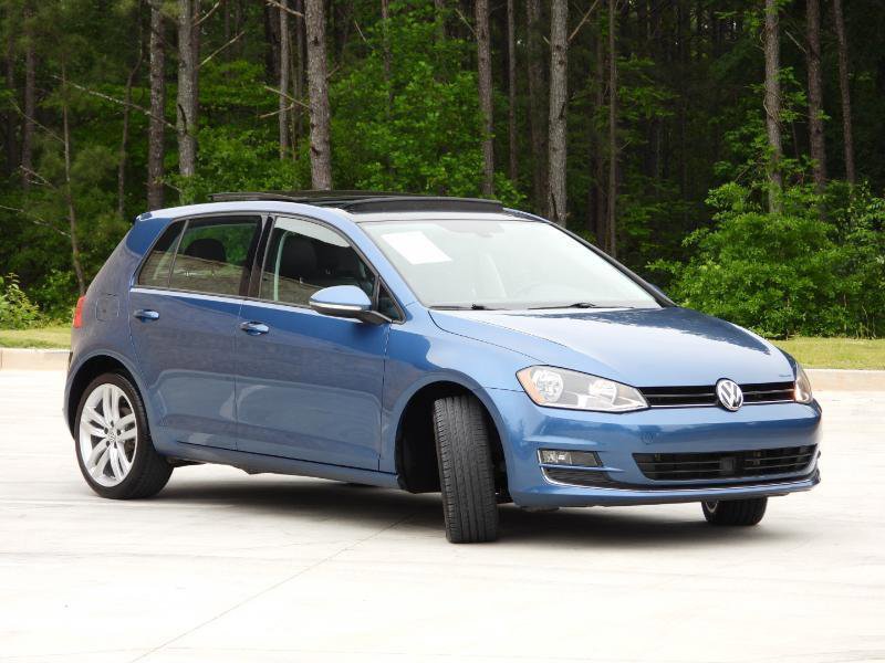 Used 2017 Volkswagen Golf SEL FWD image 6