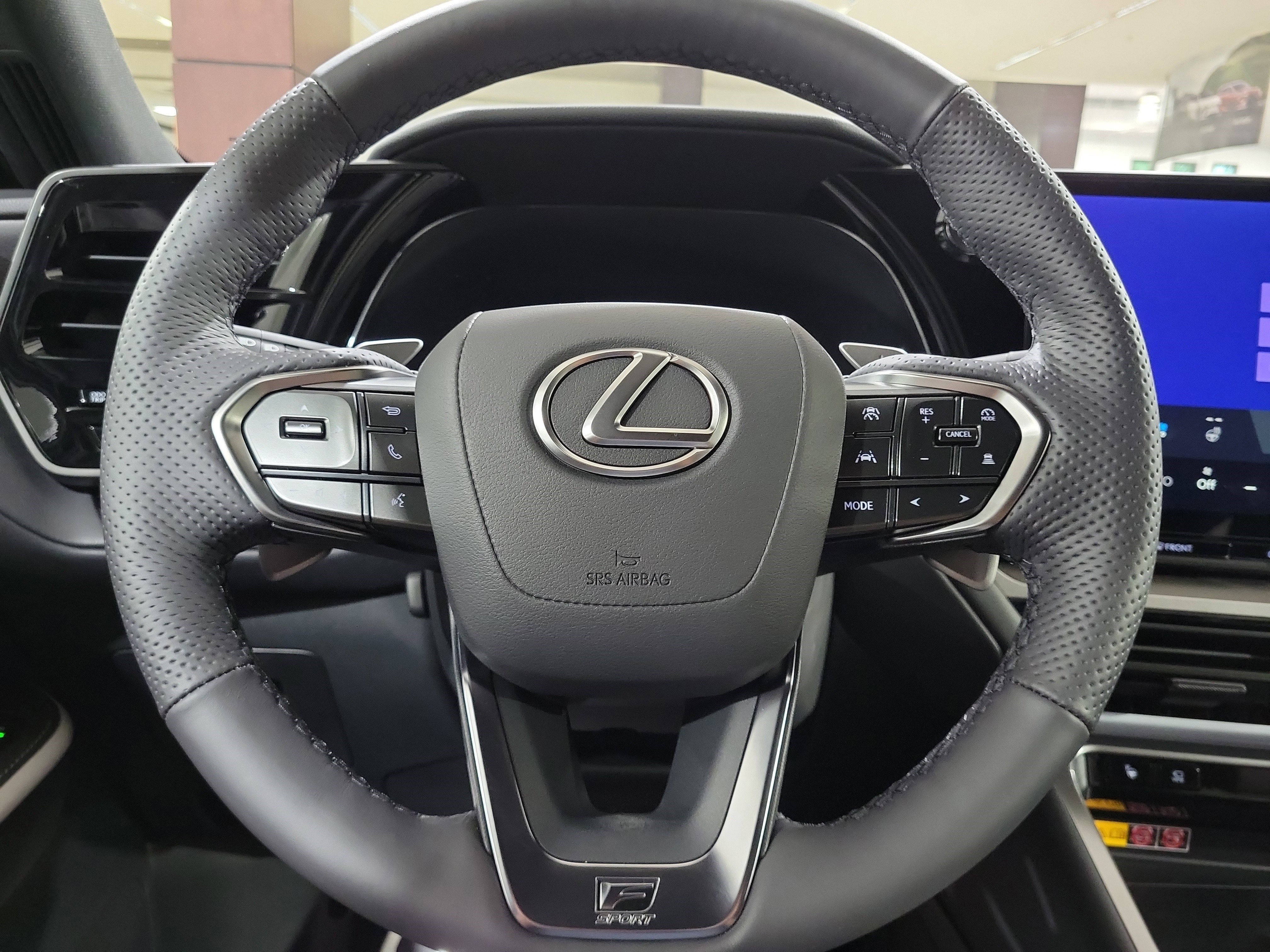 New 2026 Lexus TX 500h AWD image 14