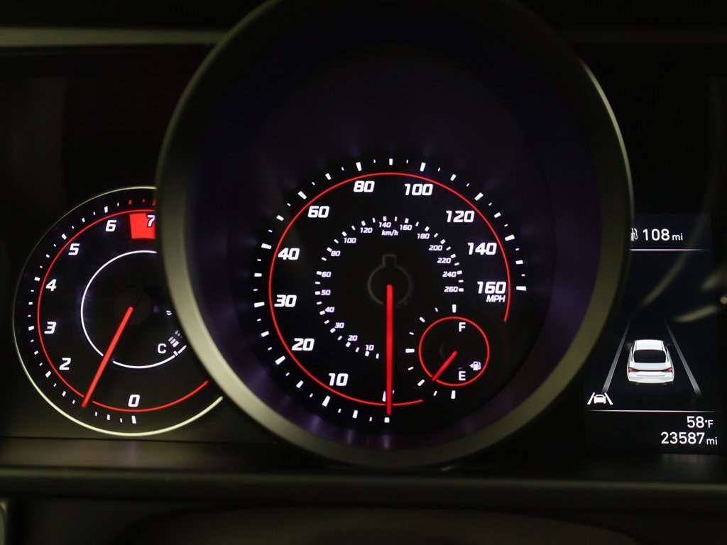 Used 2023 Hyundai Elantra SEL w/ Preferred Accessory Package image 33