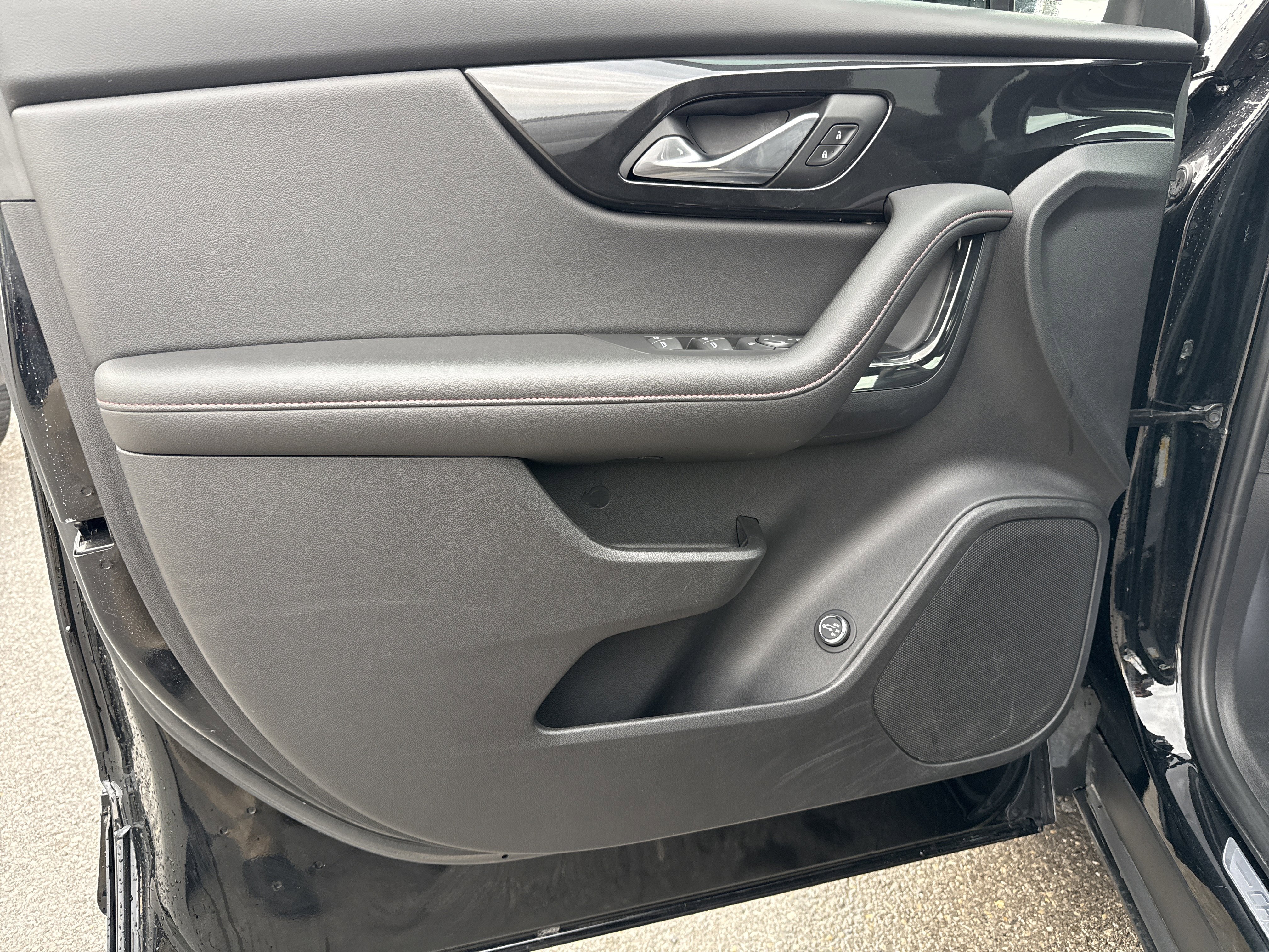 Used 2021 Chevrolet Blazer RS image 15