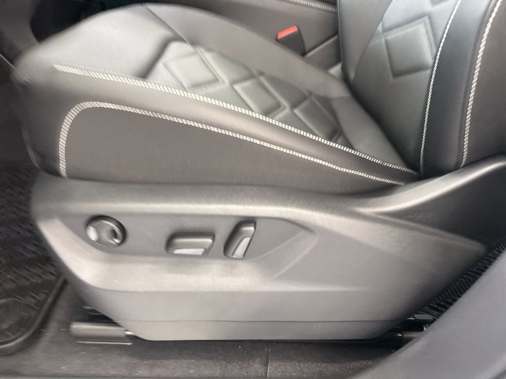 New 2026 Volkswagen Atlas SE image 12