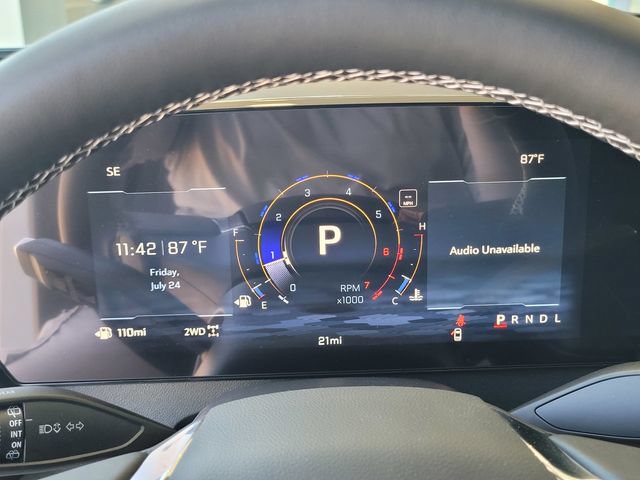 New 2026 Chevrolet Traverse LT w/ Driver Confidence Package AWD/4WD image 22