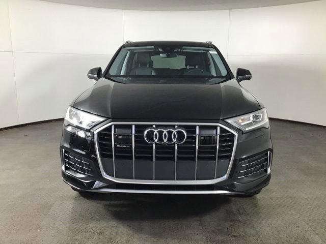 Used 2023 Audi Q7 2.0T Premium w/ Convenience Package image 2