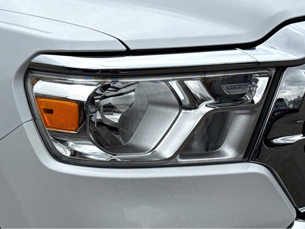 Certified 2023 RAM 1500 Big Horn image 5