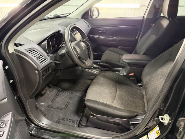 Used 2022 Mitsubishi Outlander Sport SE AWD/4WD image 7
