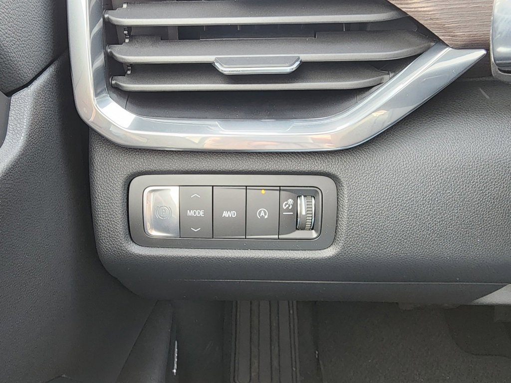 New 2026 GMC Acadia Denali w/ Super Cruise Package image 19