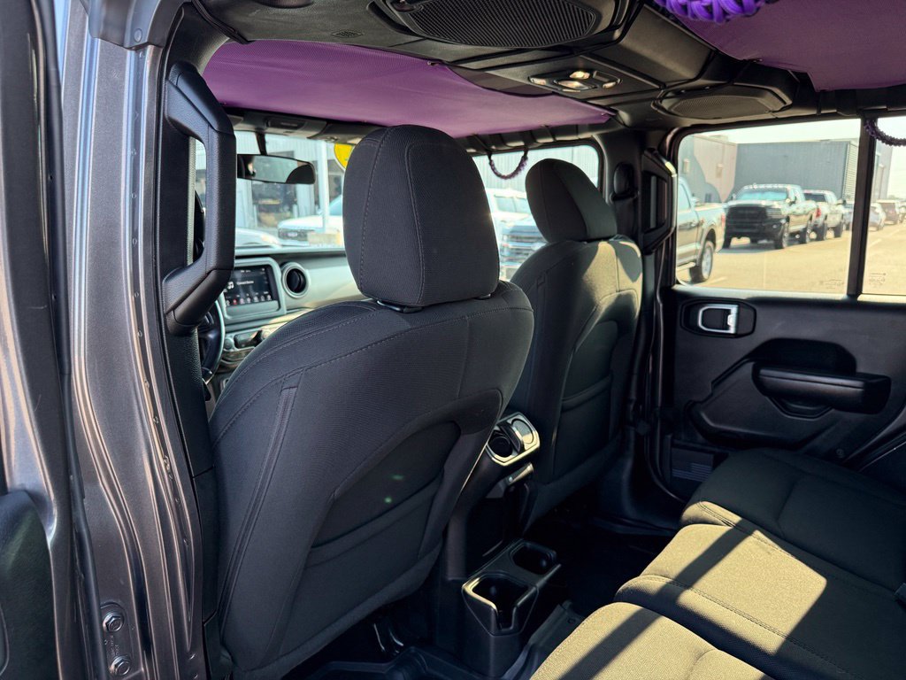Used 2021 Jeep Wrangler Unlimited Sport AWD/4WD image 10
