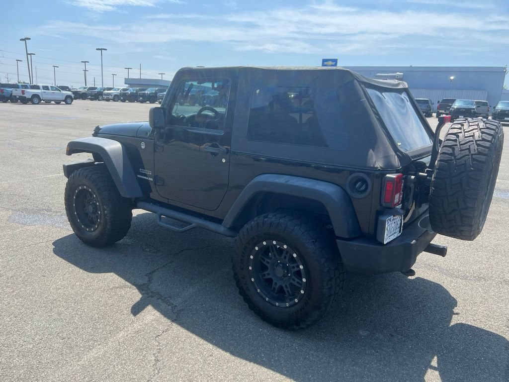 Used 2017 Jeep Wrangler Sport w/ Quick Order Package 24S AWD/4WD image 2