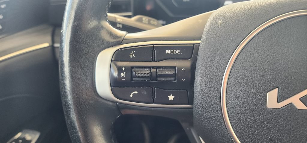 Used 2025 Kia K5 EX FWD image 28