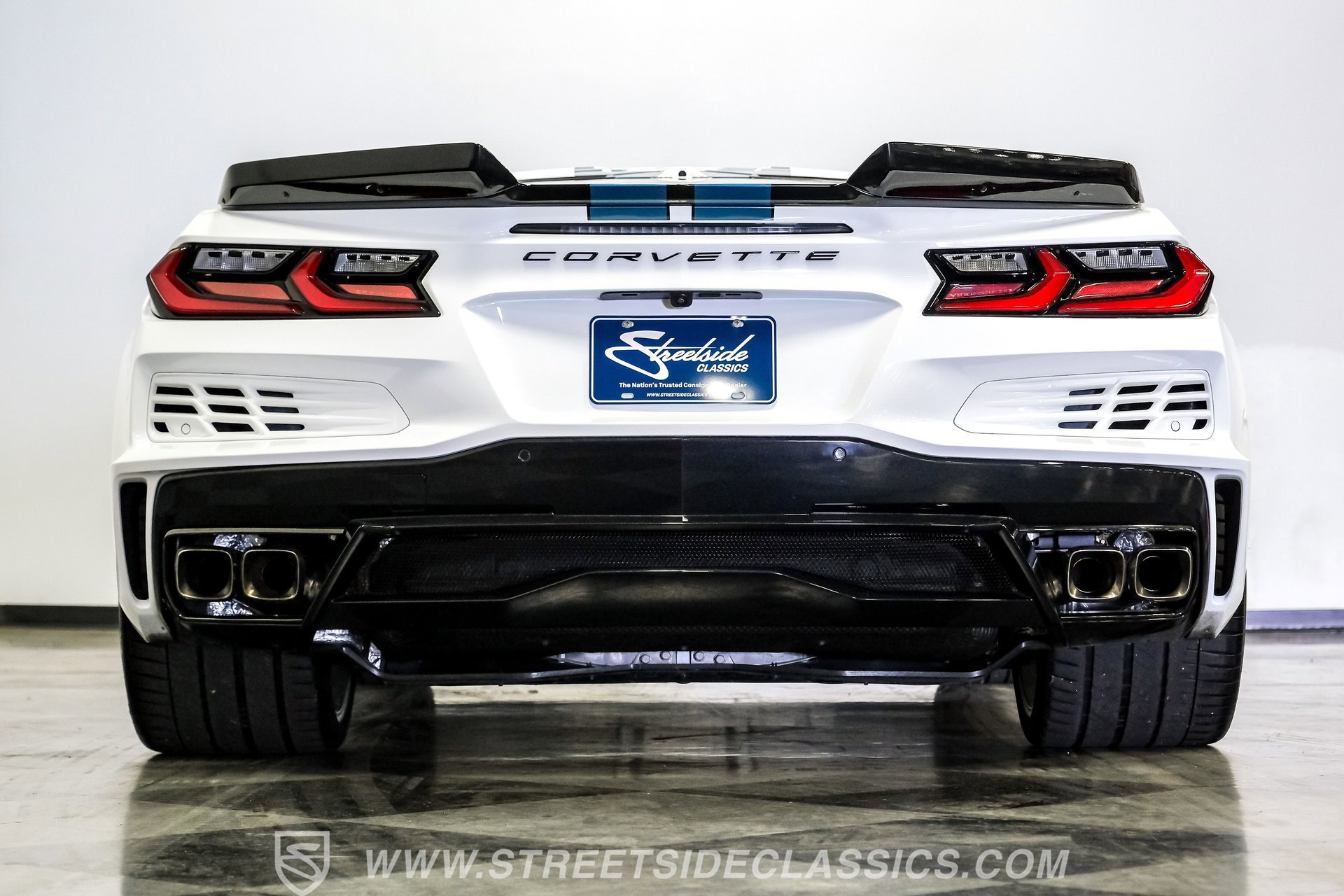 Used 2024 Chevrolet Corvette E-Ray w/ ZER Performance Package image 31