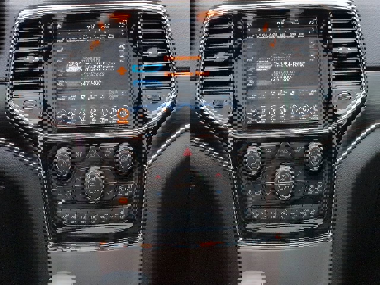 Certified 2022 Jeep Grand Cherokee Limited w/ Trailer Tow Group IV image 17