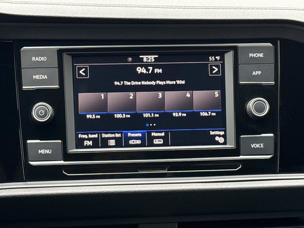 Used 2023 Volkswagen Jetta Sport FWD image 14