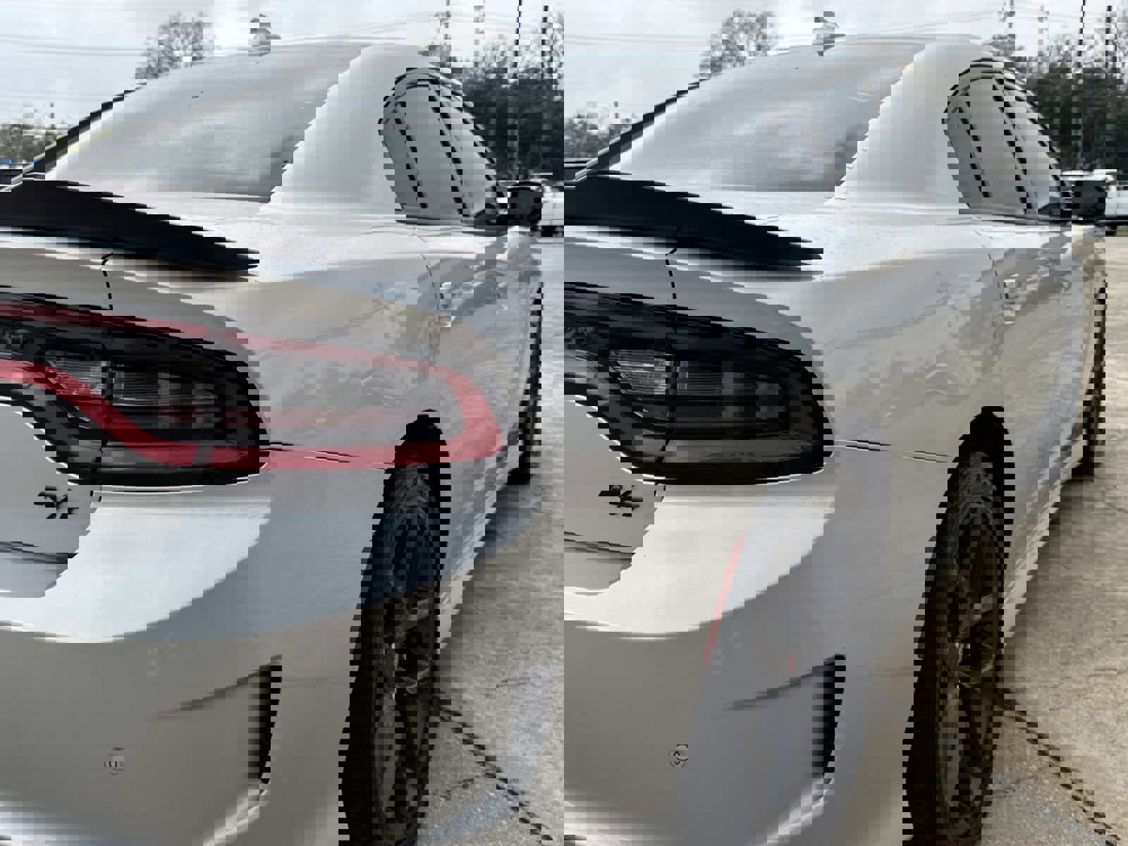 Used 2023 Dodge Charger R/T w/ Plus Group image 13