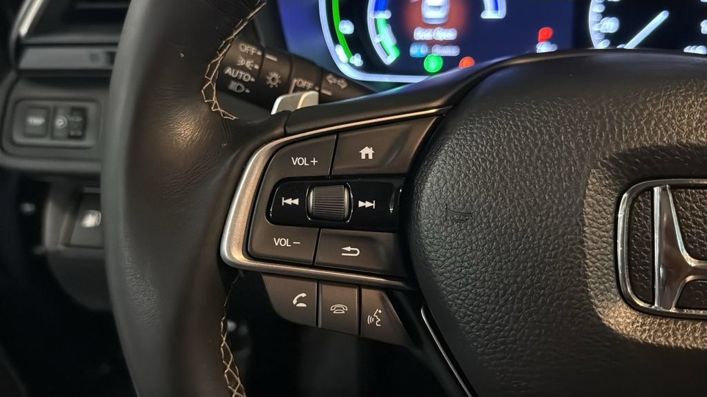 Used 2019 Honda Insight Touring image 24