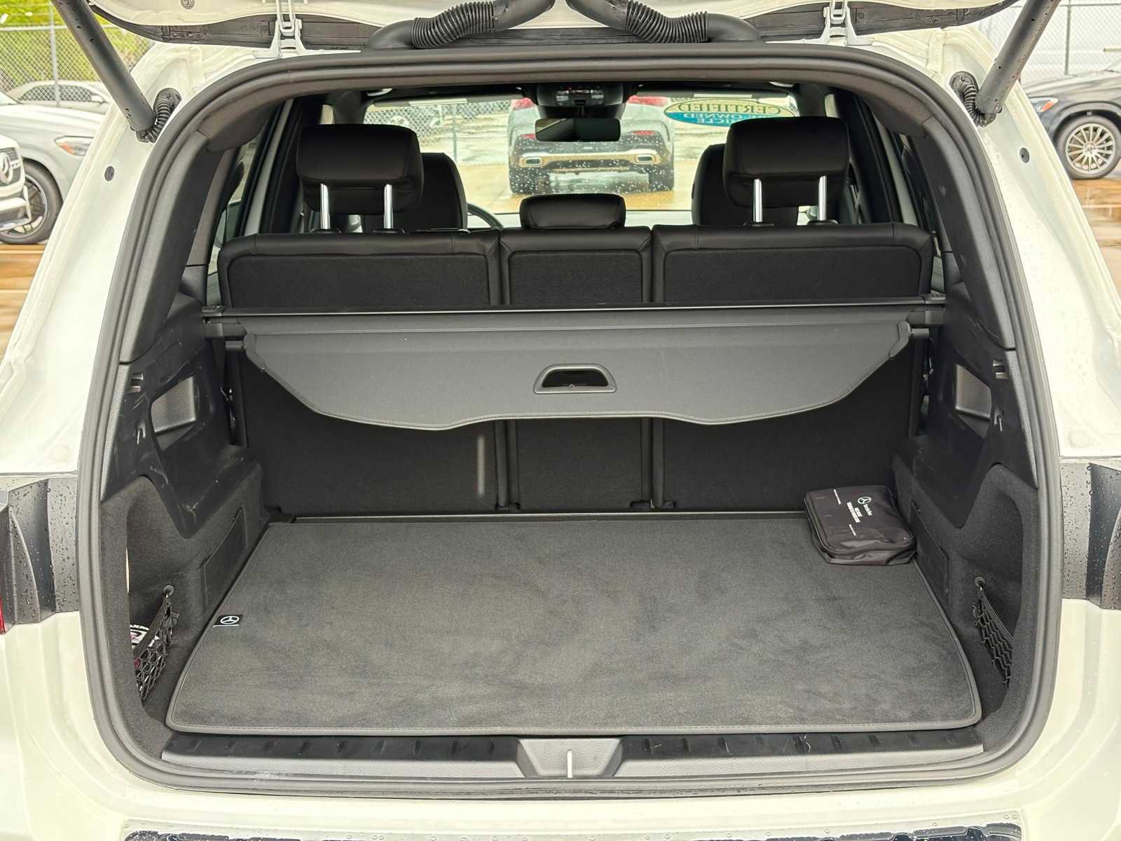 Used 2026 Mercedes-Benz GLB 250 image 10