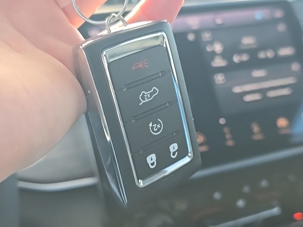 Used 2024 Jeep Grand Cherokee L Limited w/ Luxury Tech Group II AWD/4WD image 51