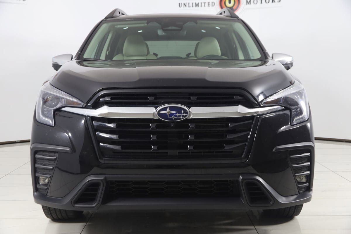 Used 2023 Subaru Ascent Limited w/ Technology Package AWD/4WD image 54