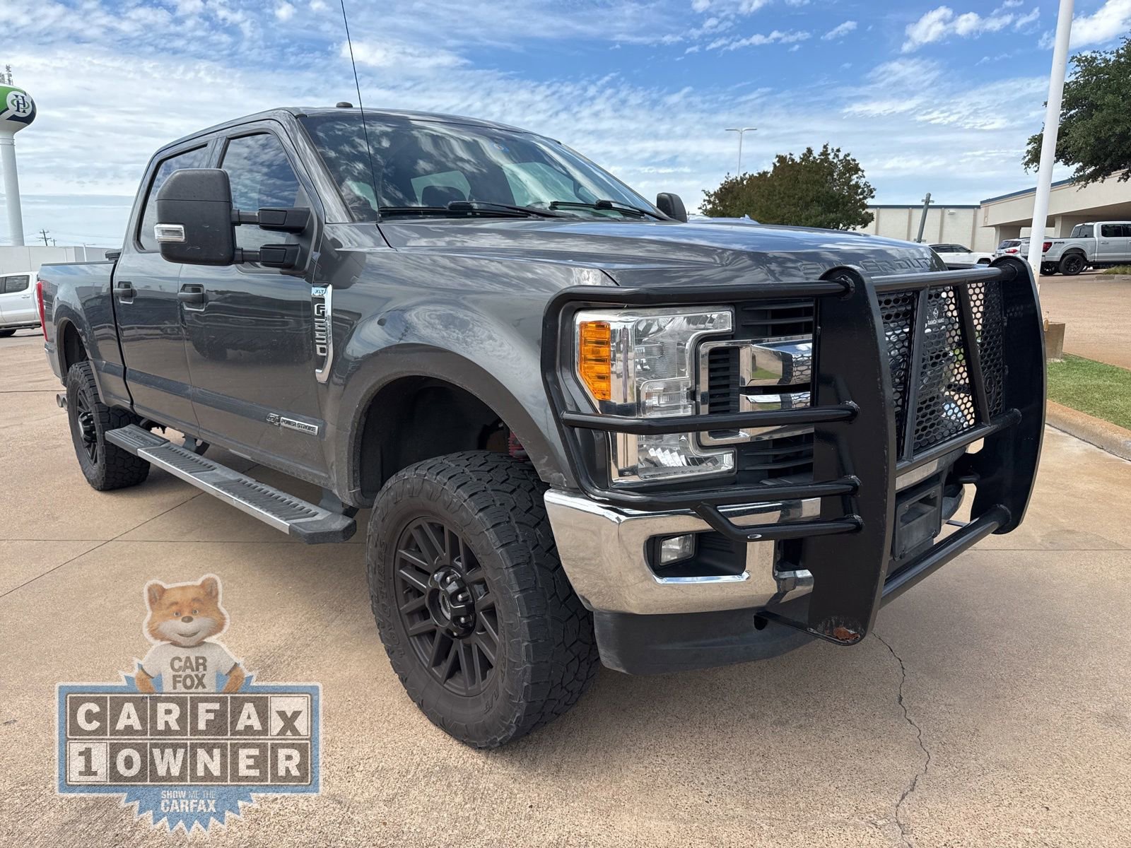 Used 2017 Ford F250 XLT w/ XLT Value Package AWD/4WD image 1