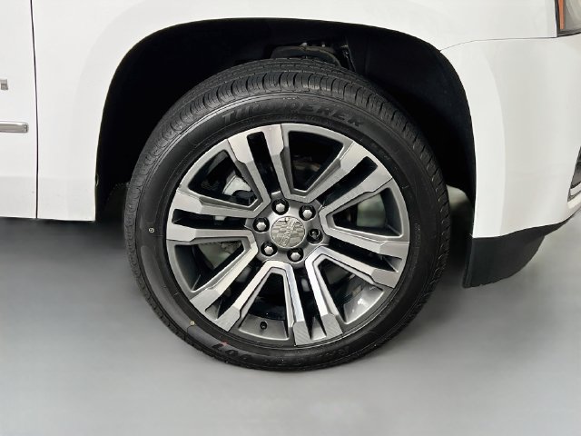 Used 2019 GMC Yukon XL Denali w/ Denali Ultimate Package AWD/4WD image 43