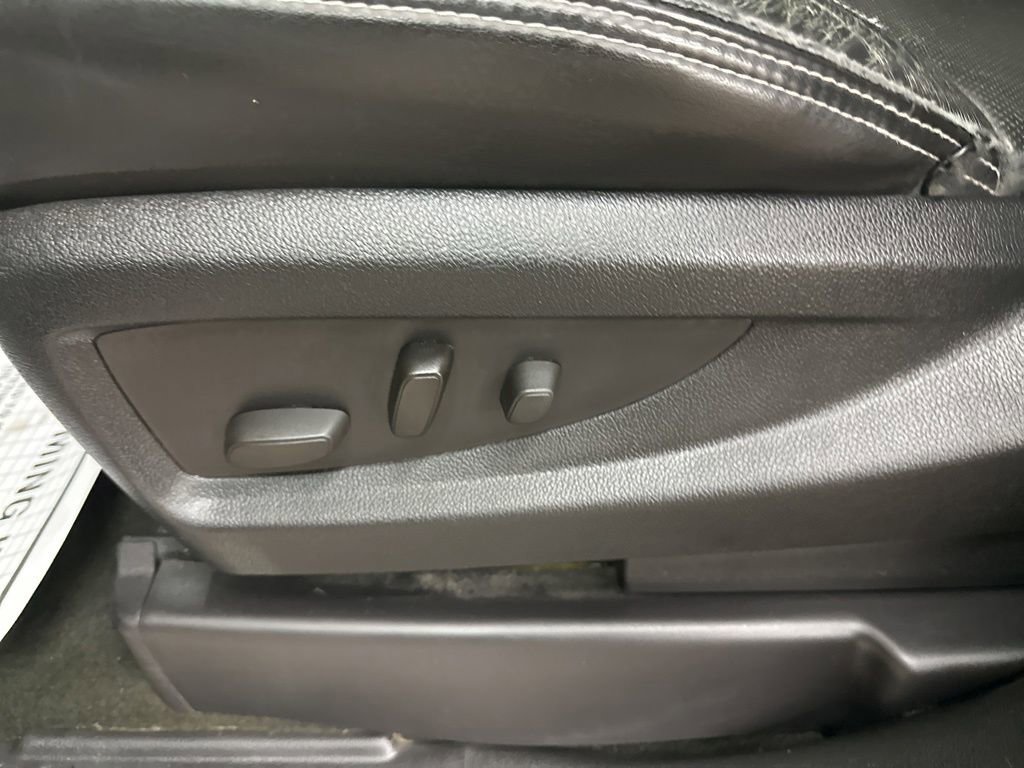 Used 2015 GMC Sierra 1500 Denali w/ Driver Alert Package image 36