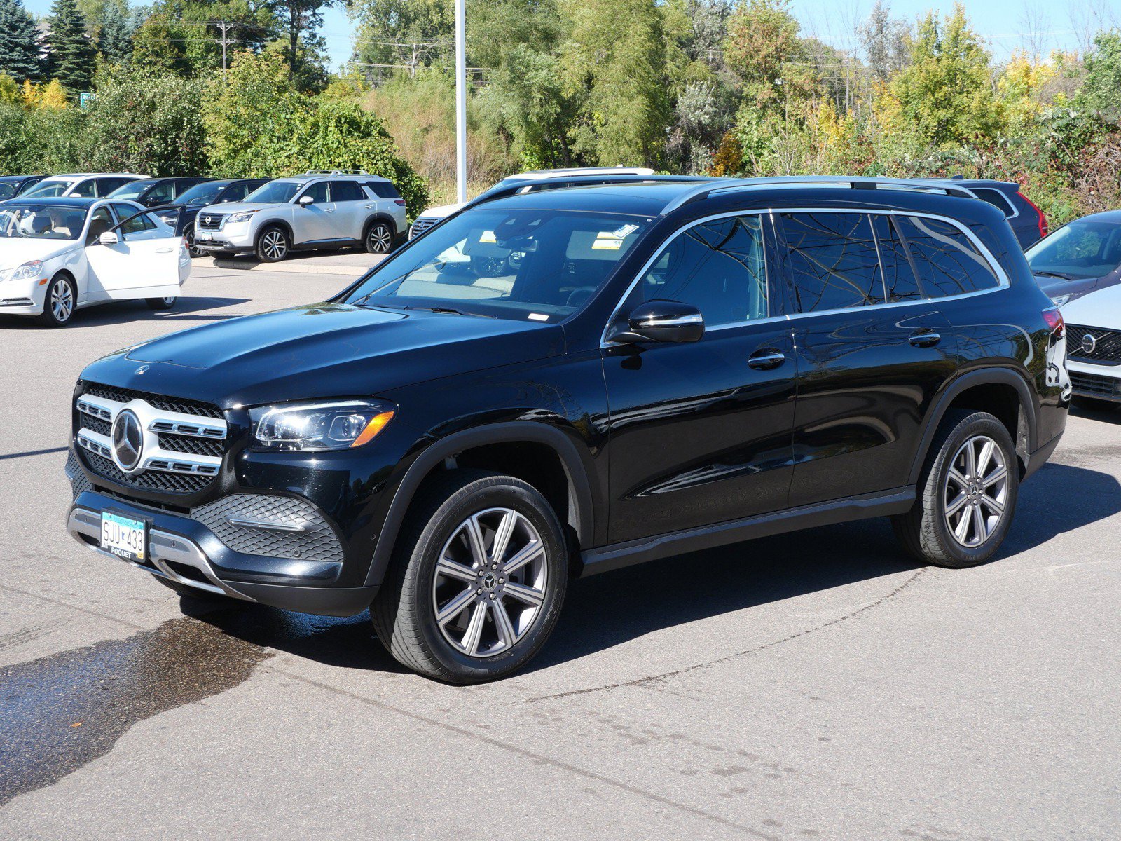 Used 2023 Mercedes-Benz GLS 450 4MATIC image 3