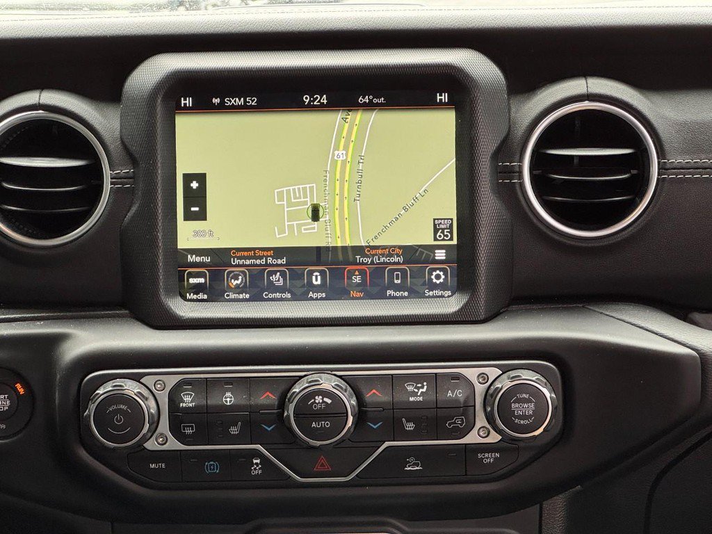 Used 2023 Jeep Wrangler Unlimited Sahara AWD/4WD image 16