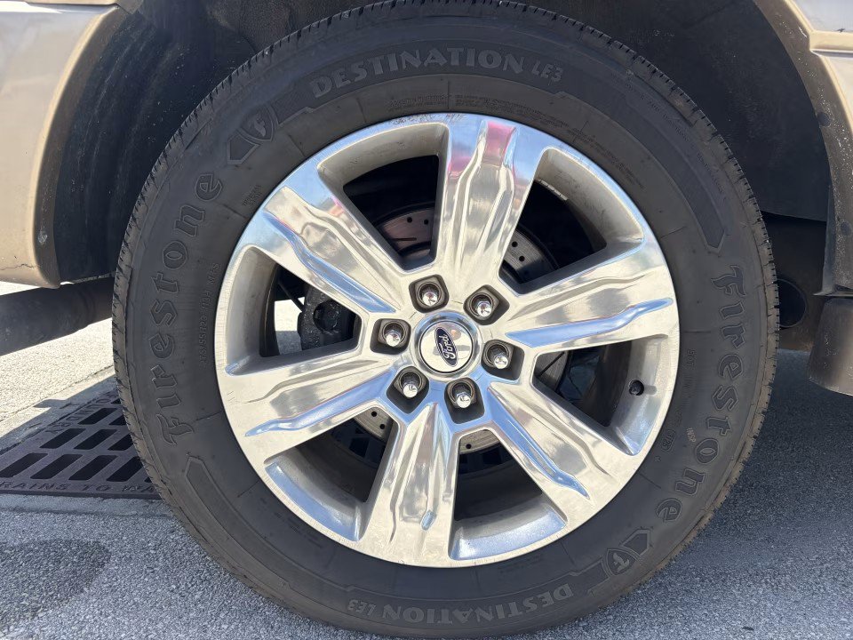 Used 2011 Ford Expedition EL XLT w/ 201A Rapid Spec Order Code RWD image 39